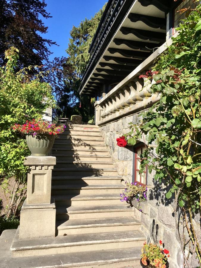 Bed & Breakfast Prior Castle 3*